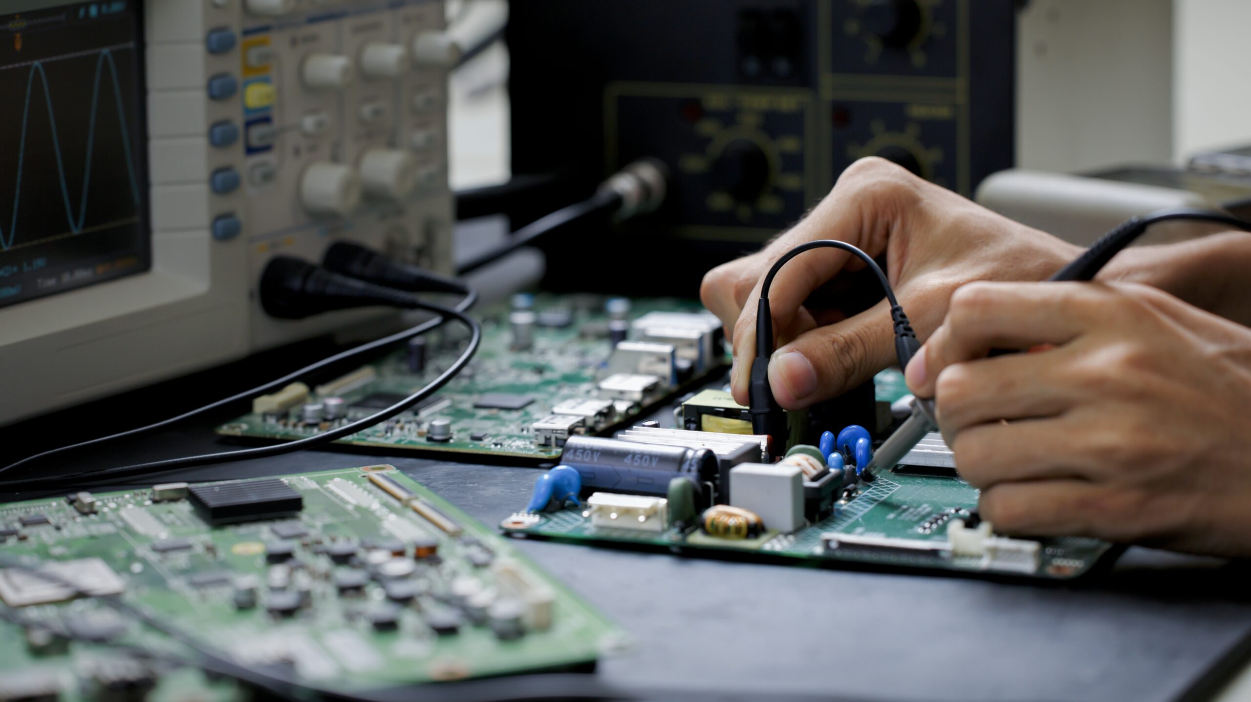 Electronics,Technician,,Electronic,Engineering,Electronic,Repair,electronics,Measuring,And,Testing,,Repair